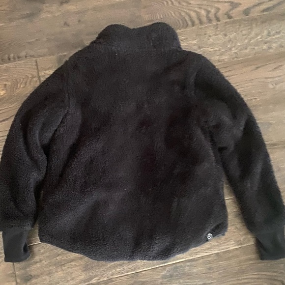 Ivivva Black Reversible Sherpa Sweater Jacket Youth Size 12 - Picture 2 of 6